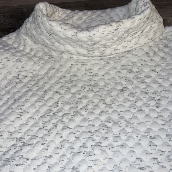 APANA WHITE TURTLENECK SWEATER - Picture 5 of 6